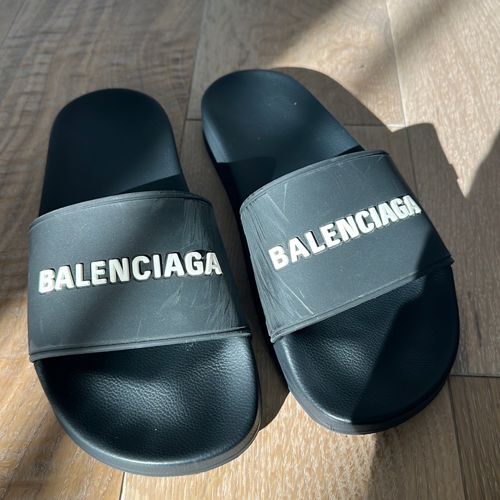 Balenciaga Logo Pool Slides